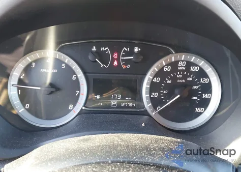 2014 Nissan Sentra Sr z USA, uszkodzony, nr VIN 3N1AB7AP7EY296962